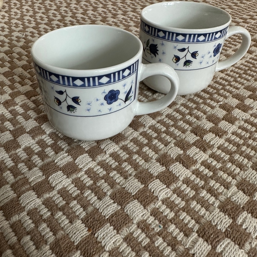 Floral Blue and White Gibson Ceramic Mugs with dandelion pattern
